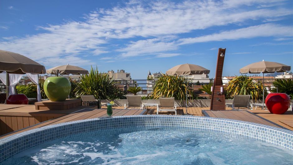 Best Western Plus Le Patio des Artistes Exterior