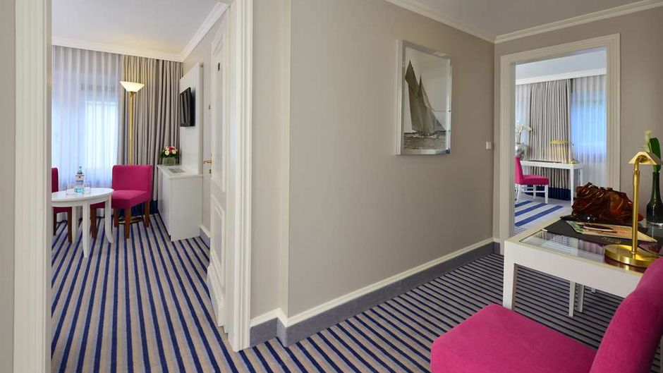 Best Western Premier Parkhotel Kronsberg Other