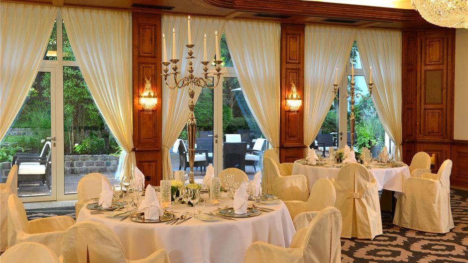 Best Western Premier Parkhotel Kronsberg Ballroom