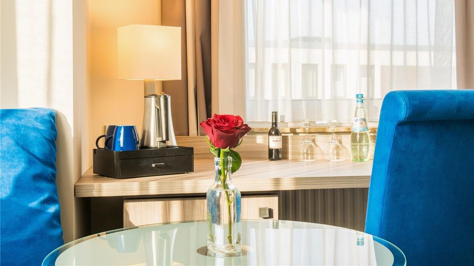 Best Western Hotel Regence Room