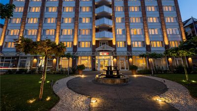 Best Western Plus Delta Park Hotel