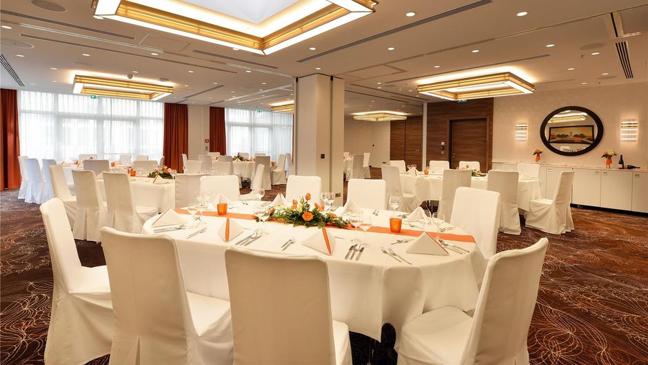 Best Western Plus Delta Park Hotel Ballroom