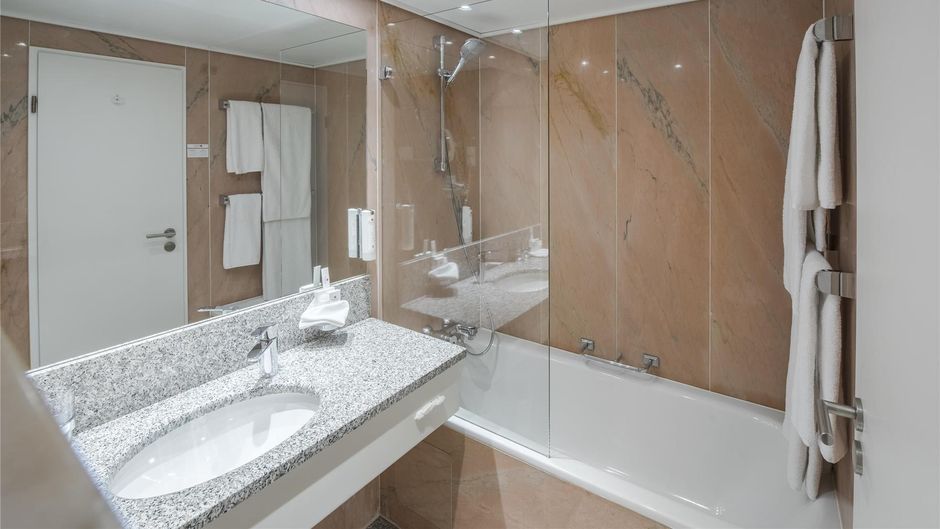 Best Western Premier Hotel Villa Stokkum Room