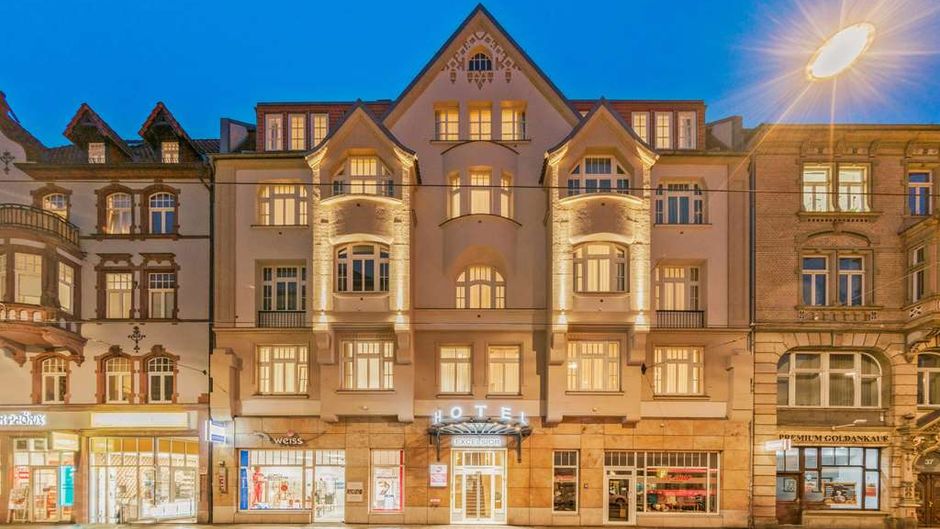 Best Western Plus Hotel Excelsior Exterior