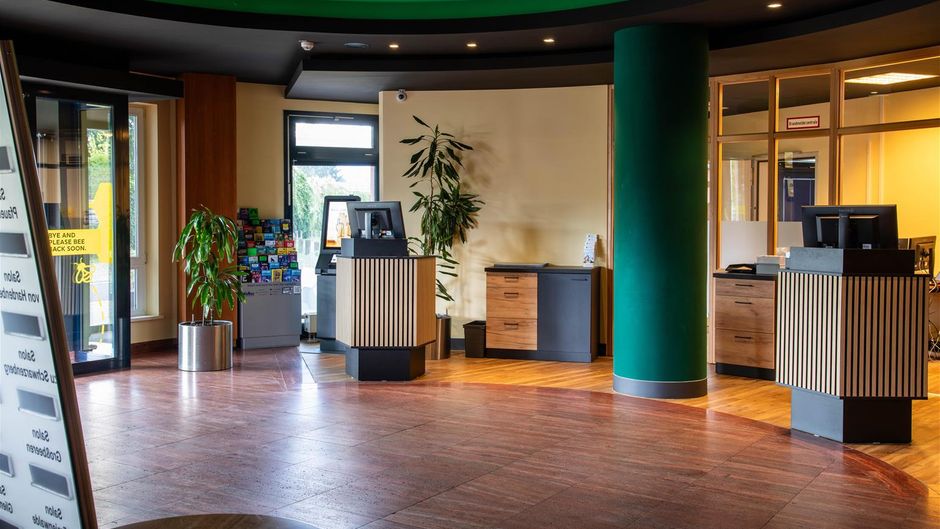 Best Western Premier Airport Htl Fontane Lobby