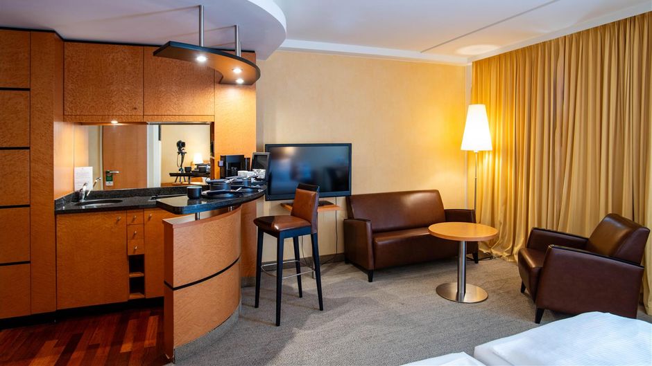 Best Western Premier Airport Htl Fontane Room