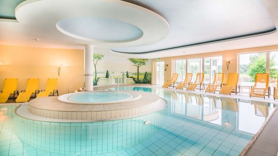 Best Western Premier Castanea Resort Htl Pool