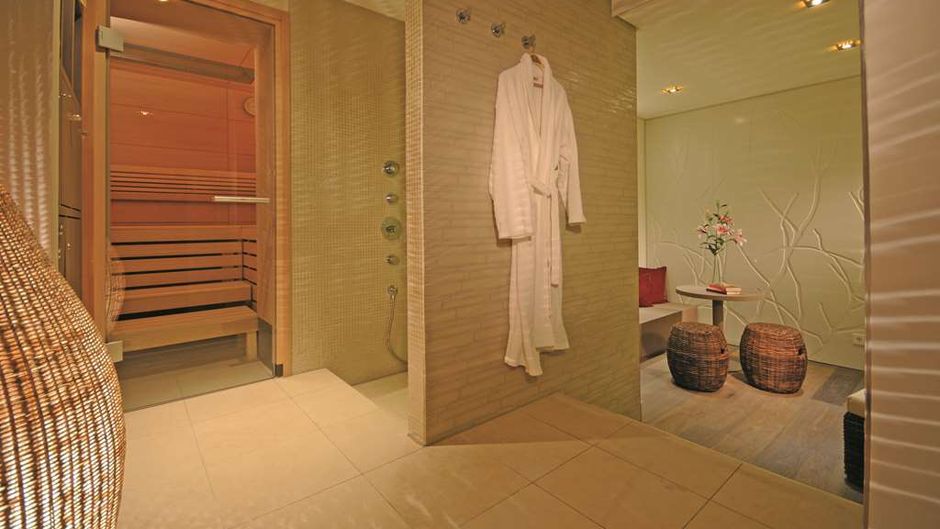 The Hotel Victoria, BW Signature Coll Spa