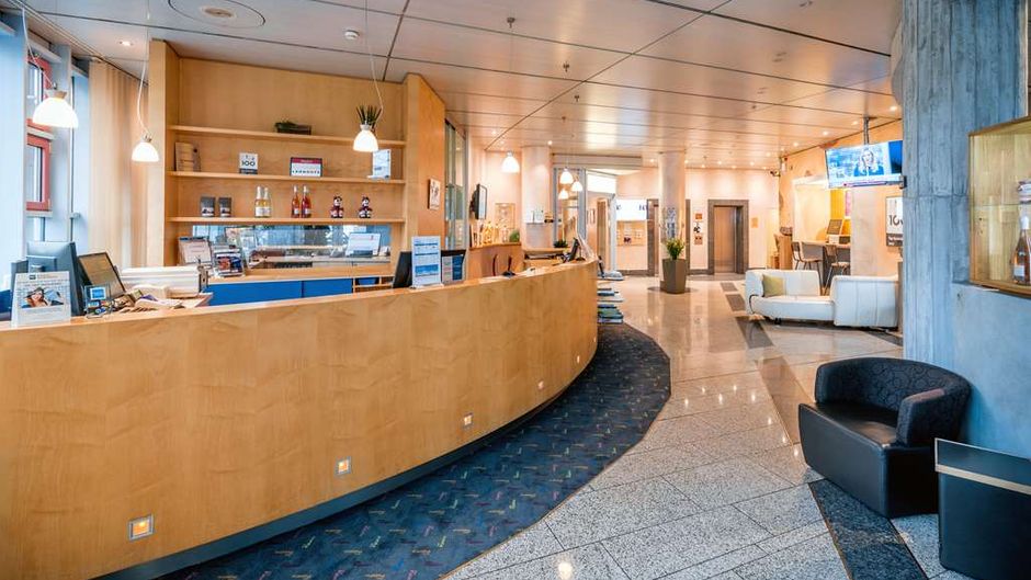 Best Western Plus Palatin Kongress Hotel Lobby