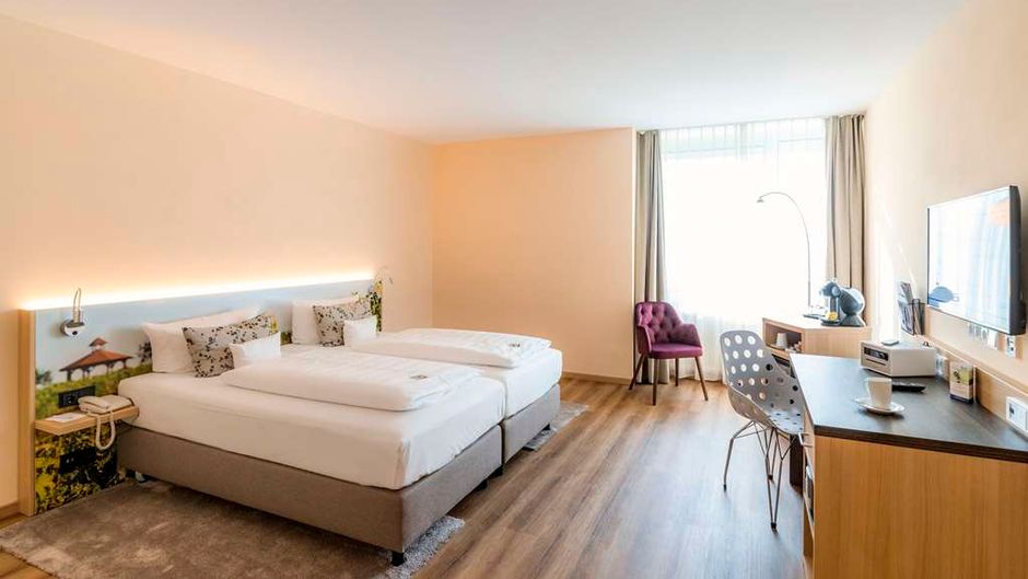 Best Western Plus Palatin Kongress Hotel Room