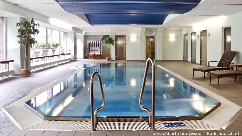 Best Western Macrander Hotel Dresden Pool