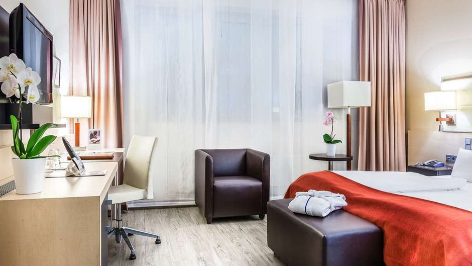 Best Western Premier Novina Regensburg Room