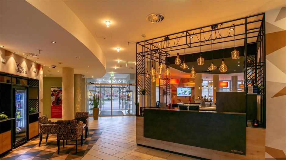 Best Western PremierIB Friedberger Warte Lobby