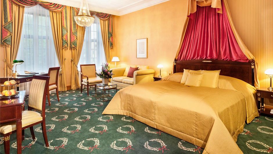 Best Western Premier Grand Hotel Suite
