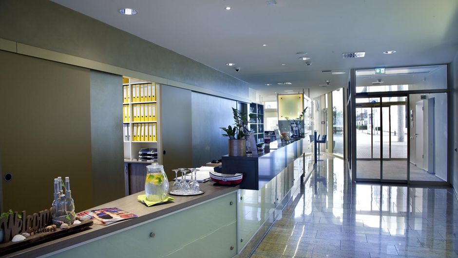 Best Western Plus Hotel Bremerhaven Lobby