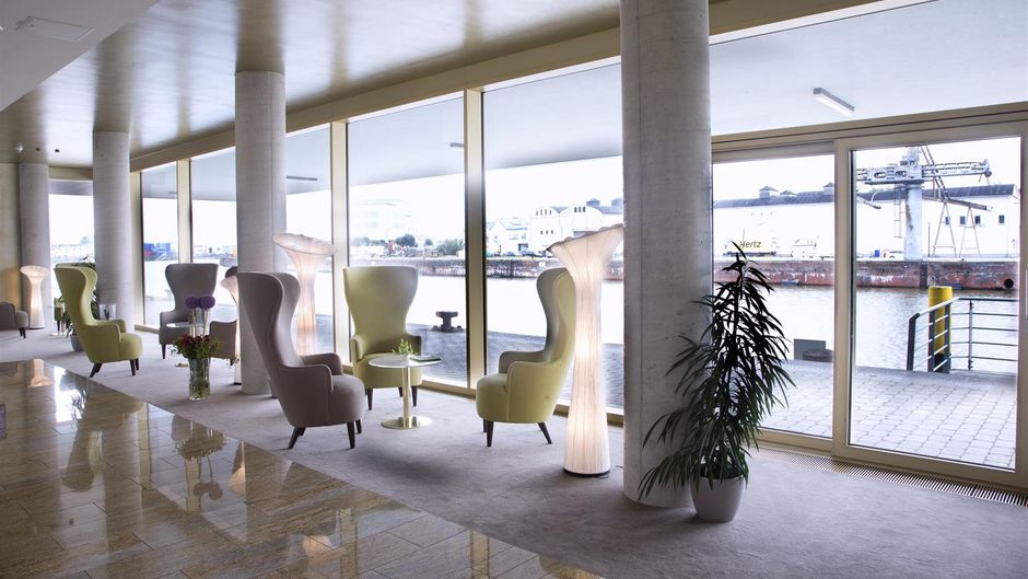 Best Western Plus Hotel Bremerhaven Lobby