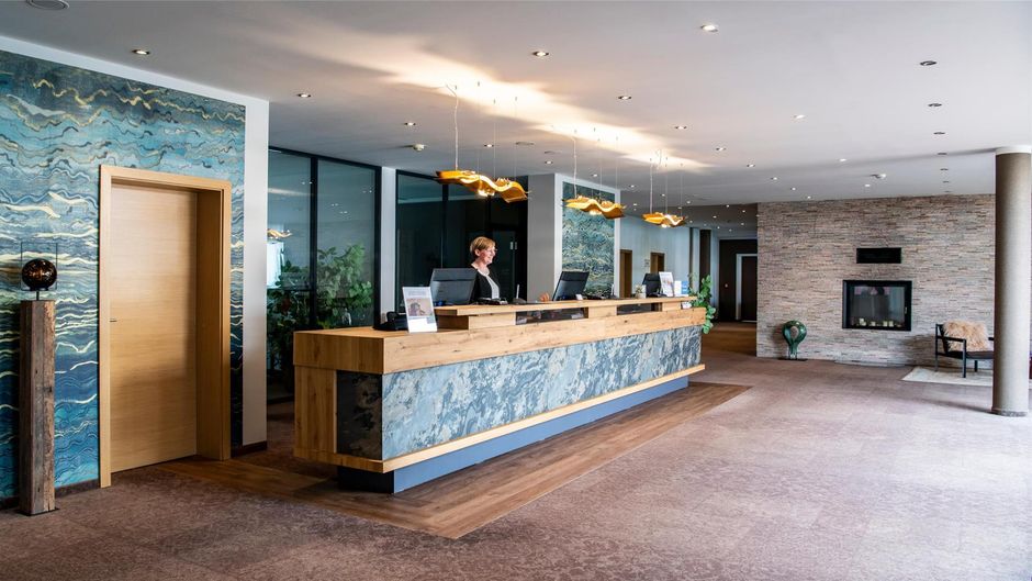 Best Western Plus iO Hotel Lobby