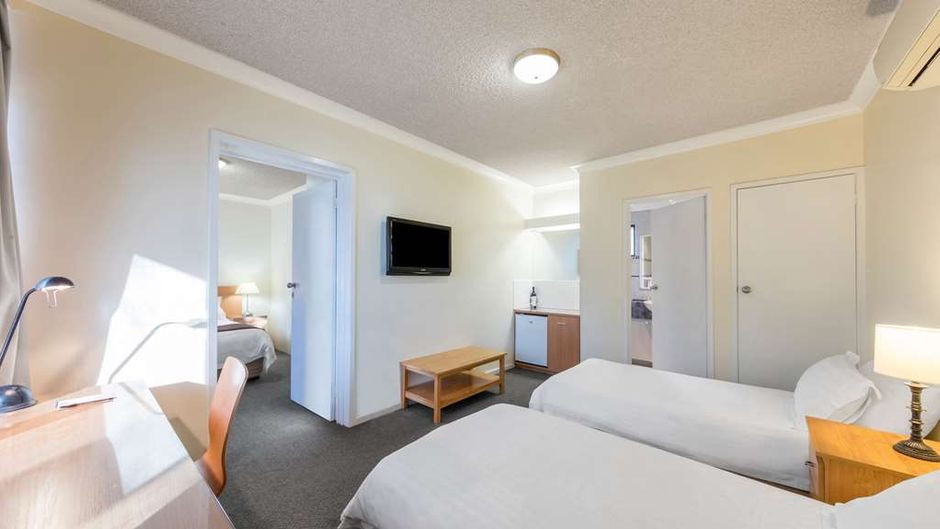 Best Western Governor Gipps Motor Inn Suite