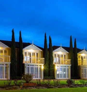 Best Western Colonial Village Motel