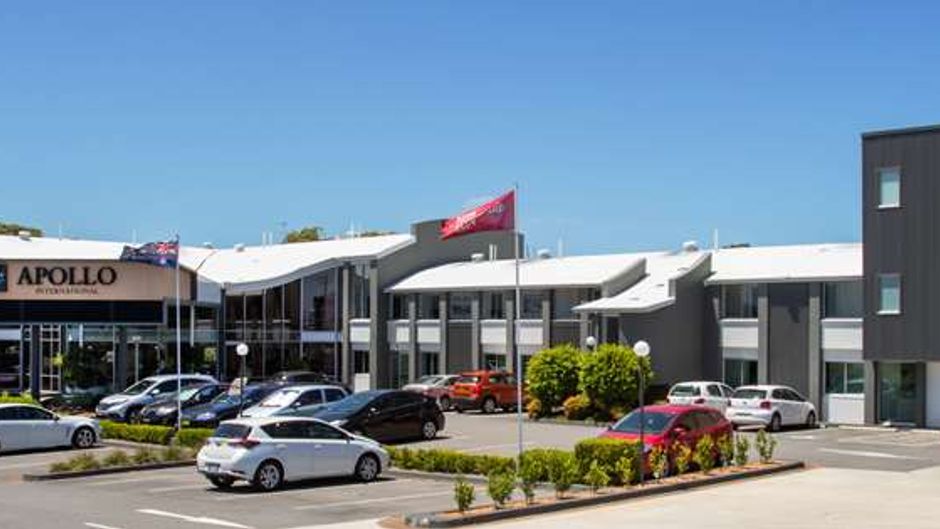 Best Western Plus Apollo International Exterior