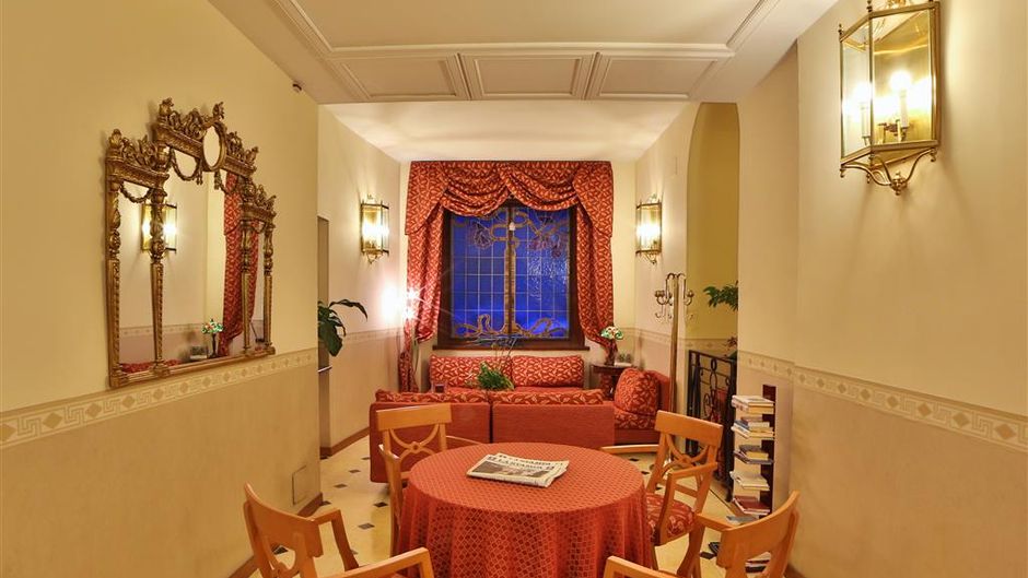 Best Western Hotel Genio Lobby