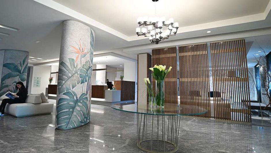 Best Western Grand Htl Guinigi Ballroom