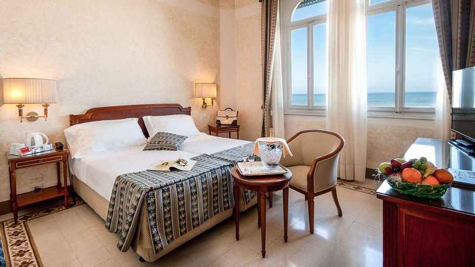 Grand Hotel Royal Room