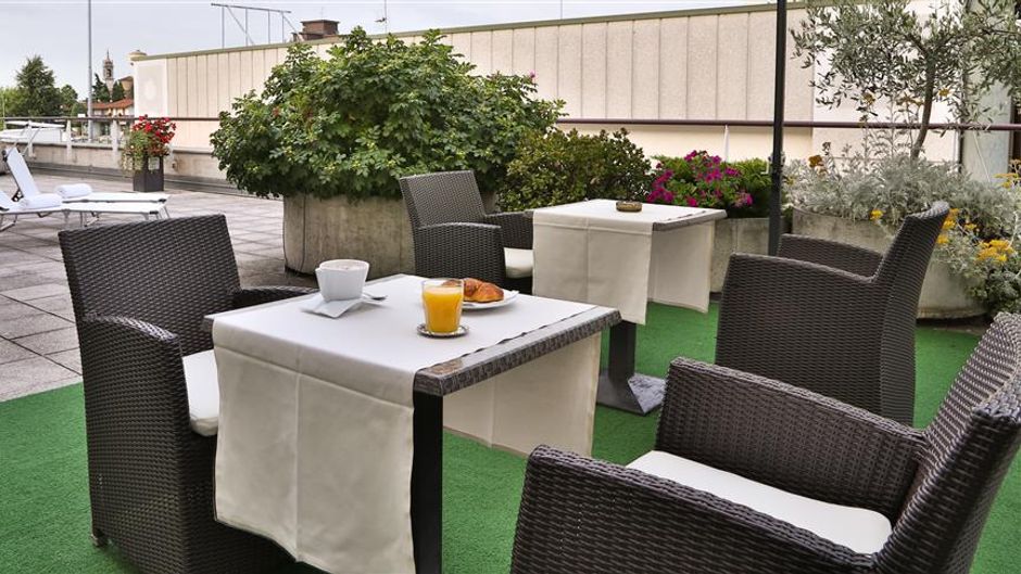 Best Western Hotel Solaf Restaurant