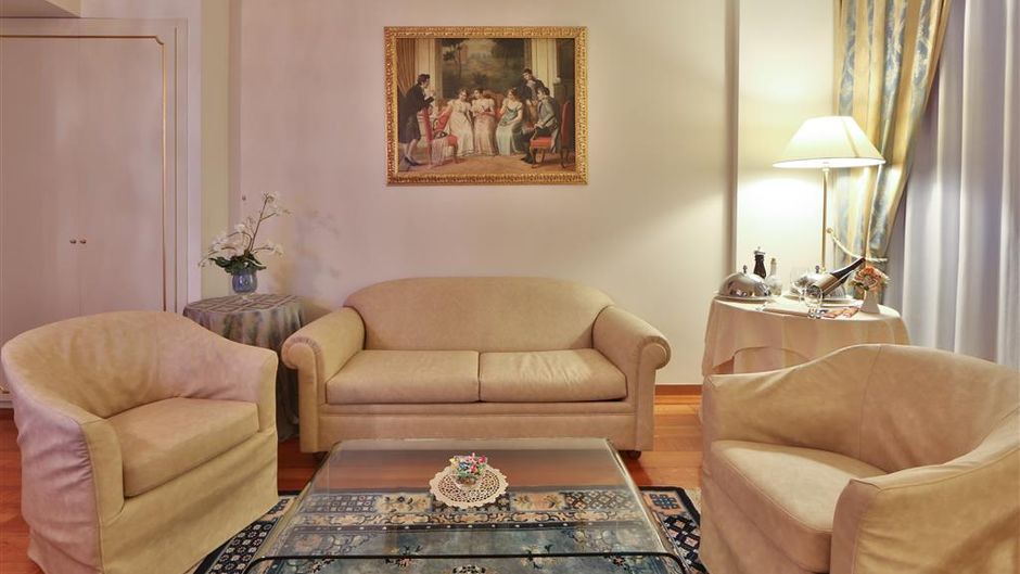 Best Western Hotel Globus City Suite