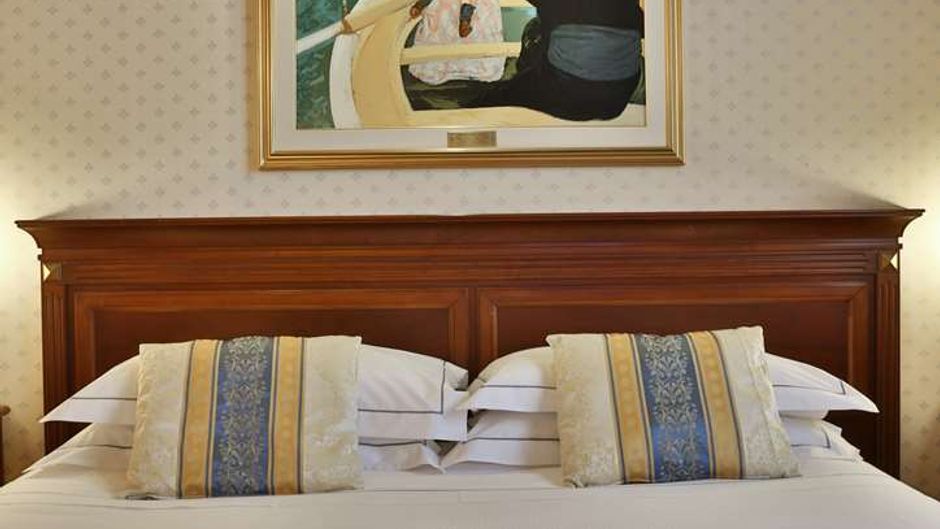 Best Western Classic Hotel Room
