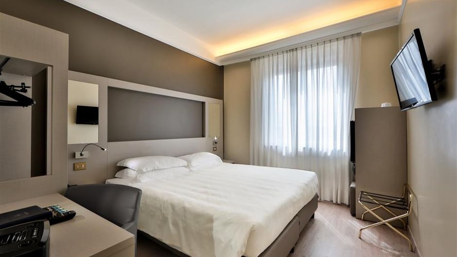 Hotel Astoria, Sure Collection by BW Room