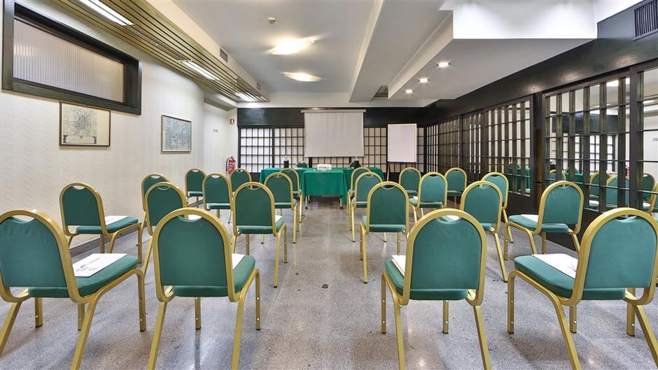 Hotel Astoria, Sure Collection by BW Meeting