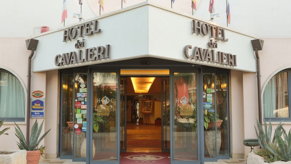 Best Western Hotel Dei Cavalieri Exterior