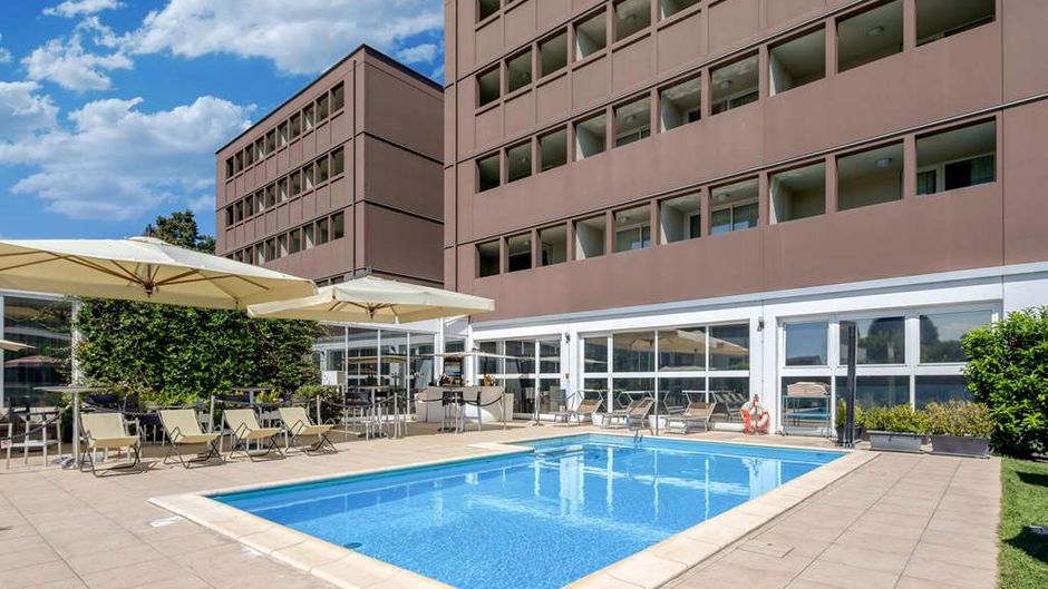 Best Western Plus Hotel Farnese Exterior