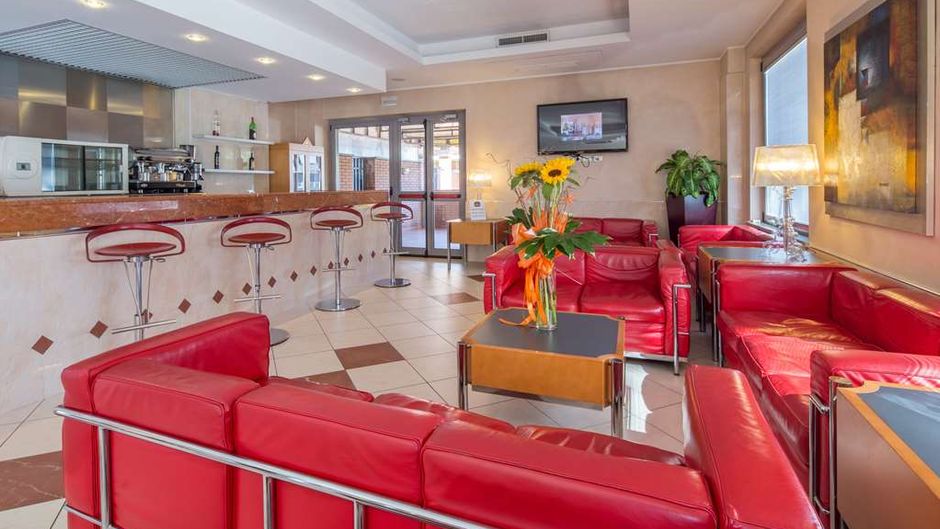 Best Western Hotel I Triangoli Lobby