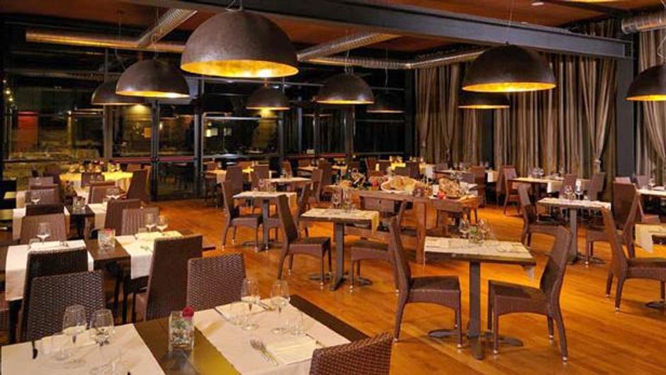 Best Western Falck Village Hotel Restaurant