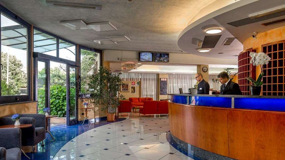 Best Western Blu Hotel Roma Lobby
