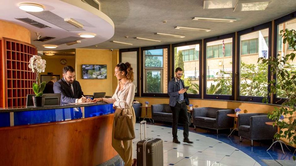 Best Western Blu Hotel Roma Lobby