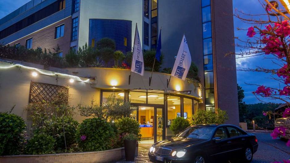 Best Western Blu Hotel Roma Exterior