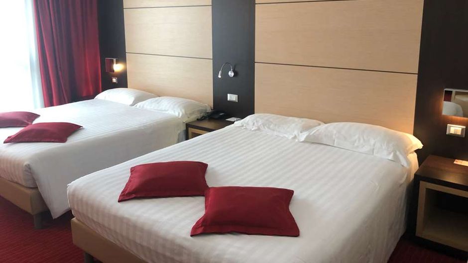 Best Western Premier Hotel Galileo Room