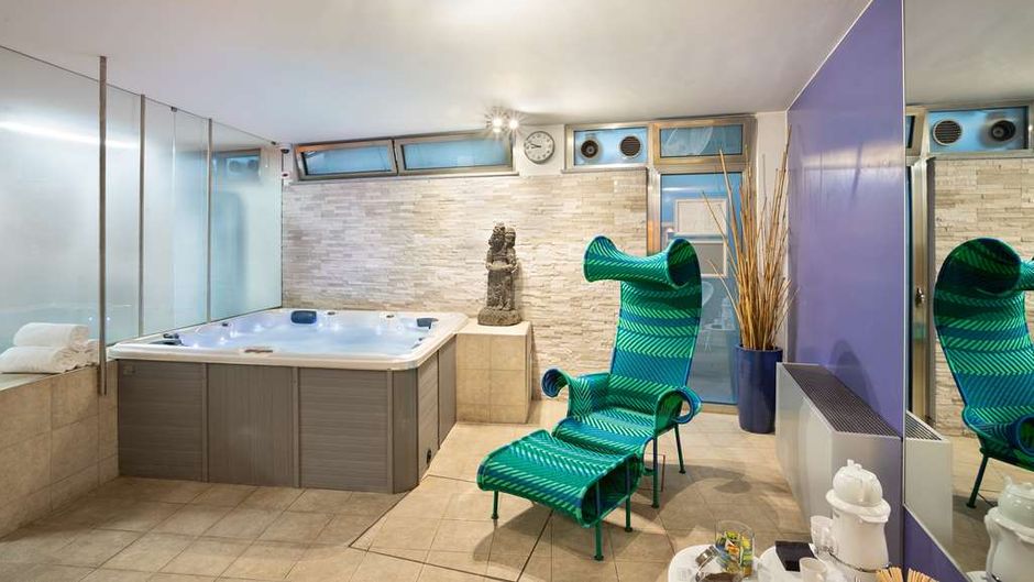 Best Western Plus Executive Hotel/Suites Spa