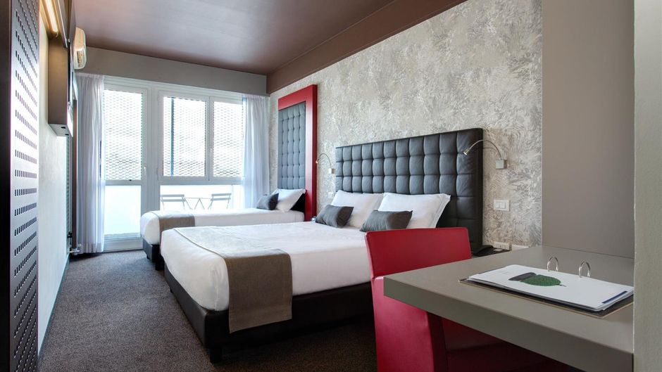 Best Western Hotel Continental Room
