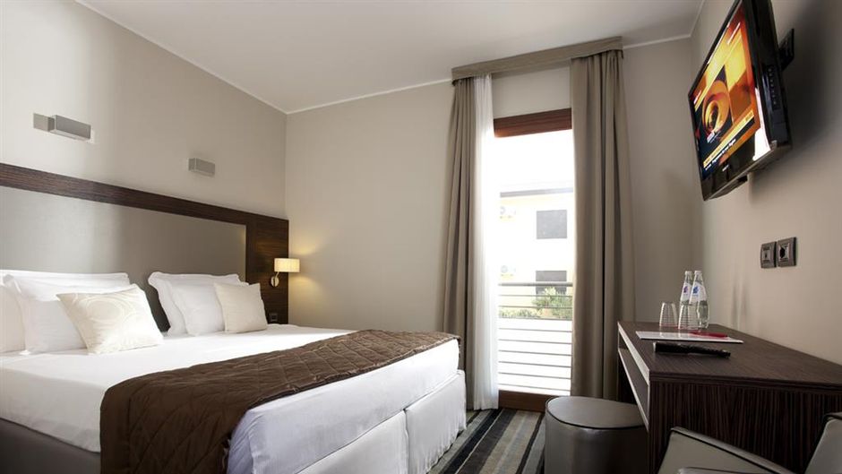Best Western Titian Inn & Residence Room