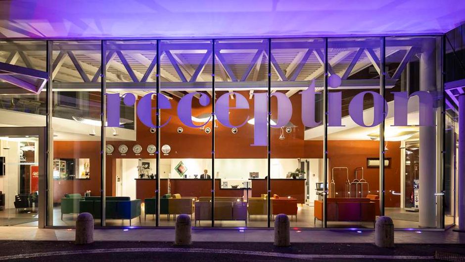 Best Western Hotel Rome Airport Ballroom