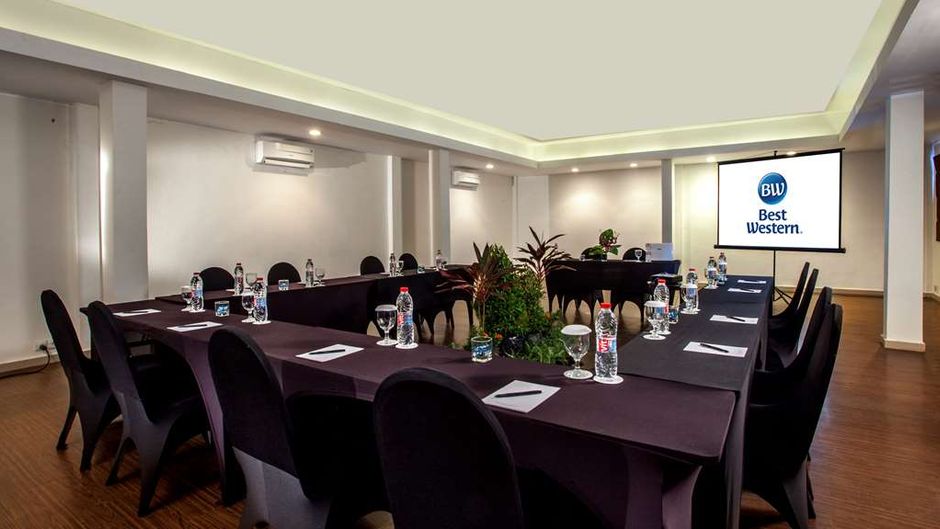 Best Western Kuta Villa Meeting