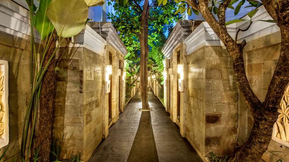 Best Western Kuta Villa Exterior