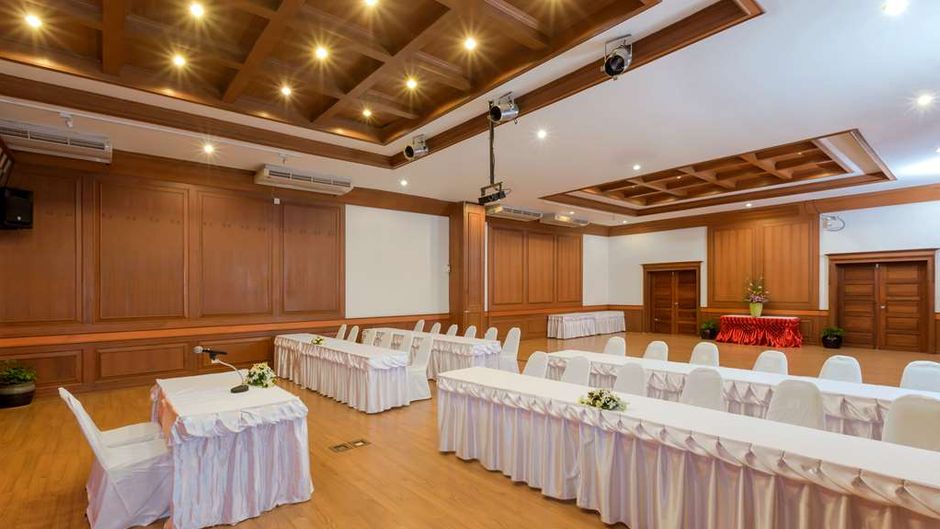 Best Western Premier Bangtao Beach Meeting