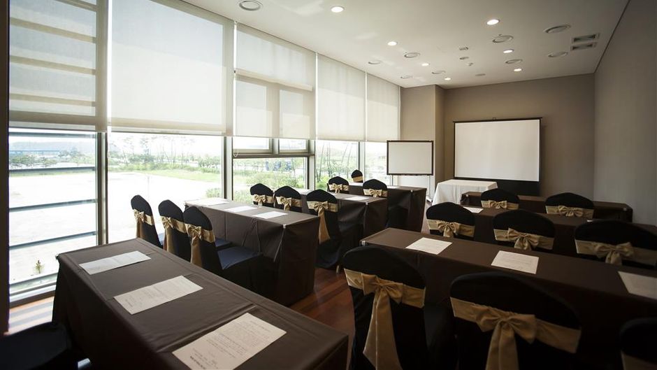 Best Western Gunsan Hotel Ballroom