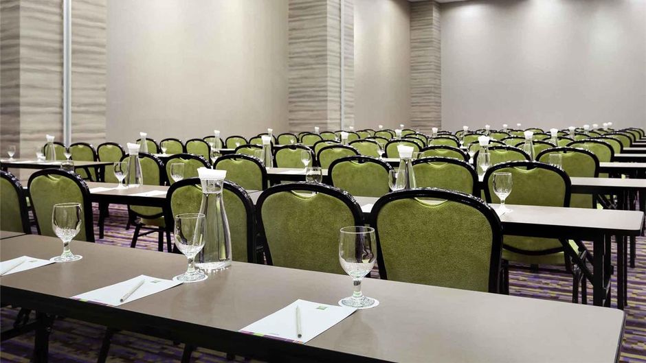 Ibis Styles Jakarta Mangga Dua Square Meeting