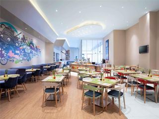 Ibis Styles Jakarta Mangga Dua Square